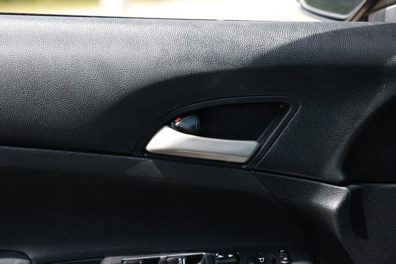 Used 2012 Honda Accord LX image 37