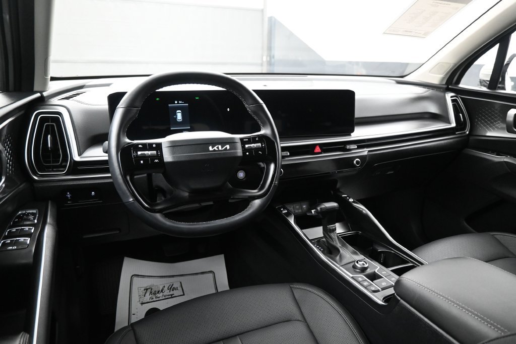Used 2026 Kia Sorento S FWD image 23