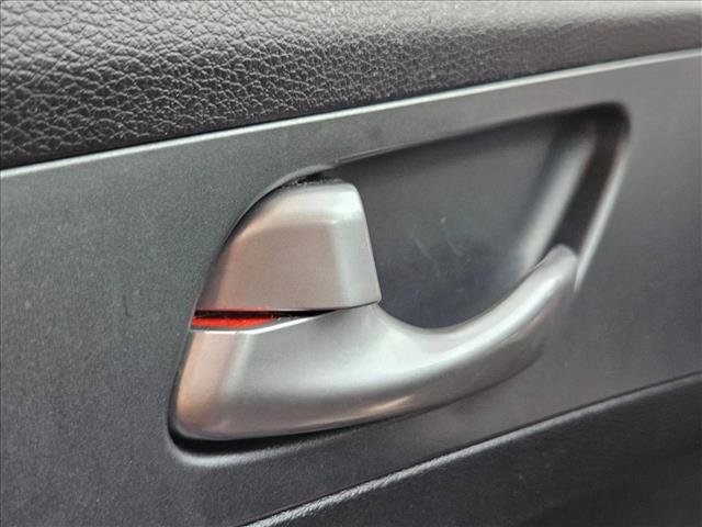 Used 2020 Kia Forte LXS FWD image 21