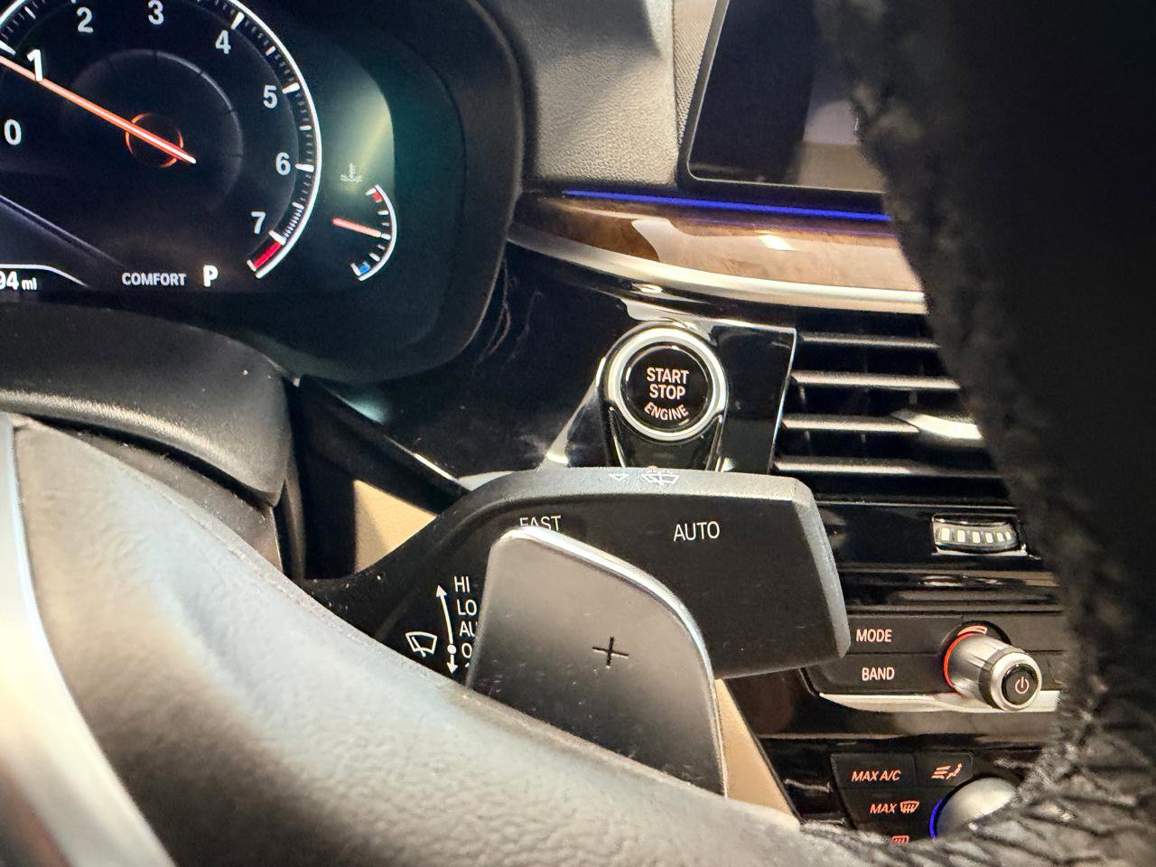 Used 2019 BMW 530i w/ Premium Package RWD image 42