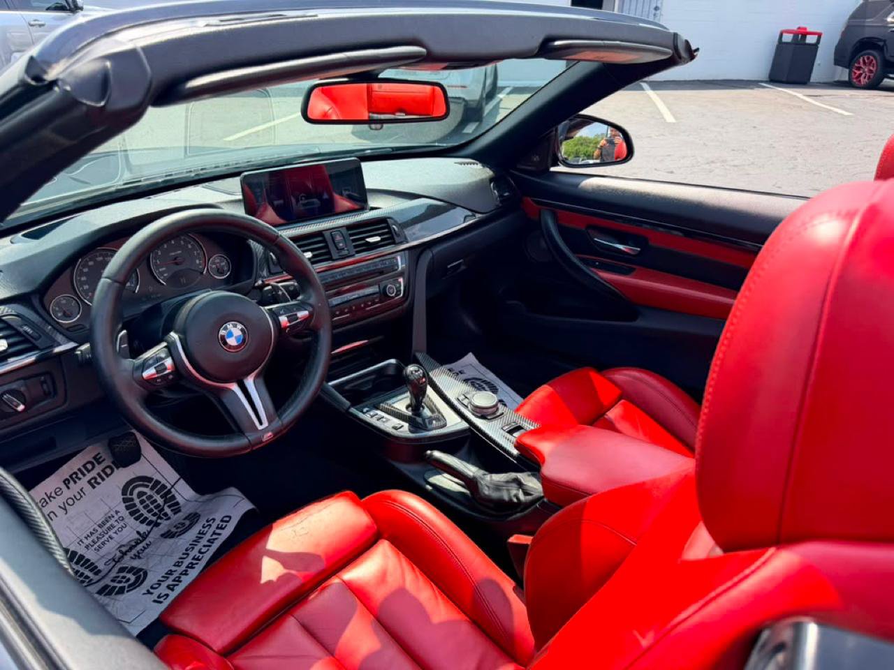 Used 2015 BMW M4 Convertible RWD image 21