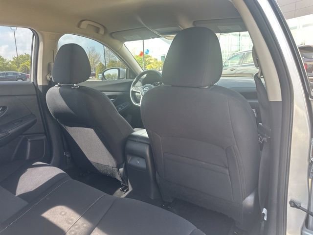 Used 2022 Nissan Sentra SV image 32