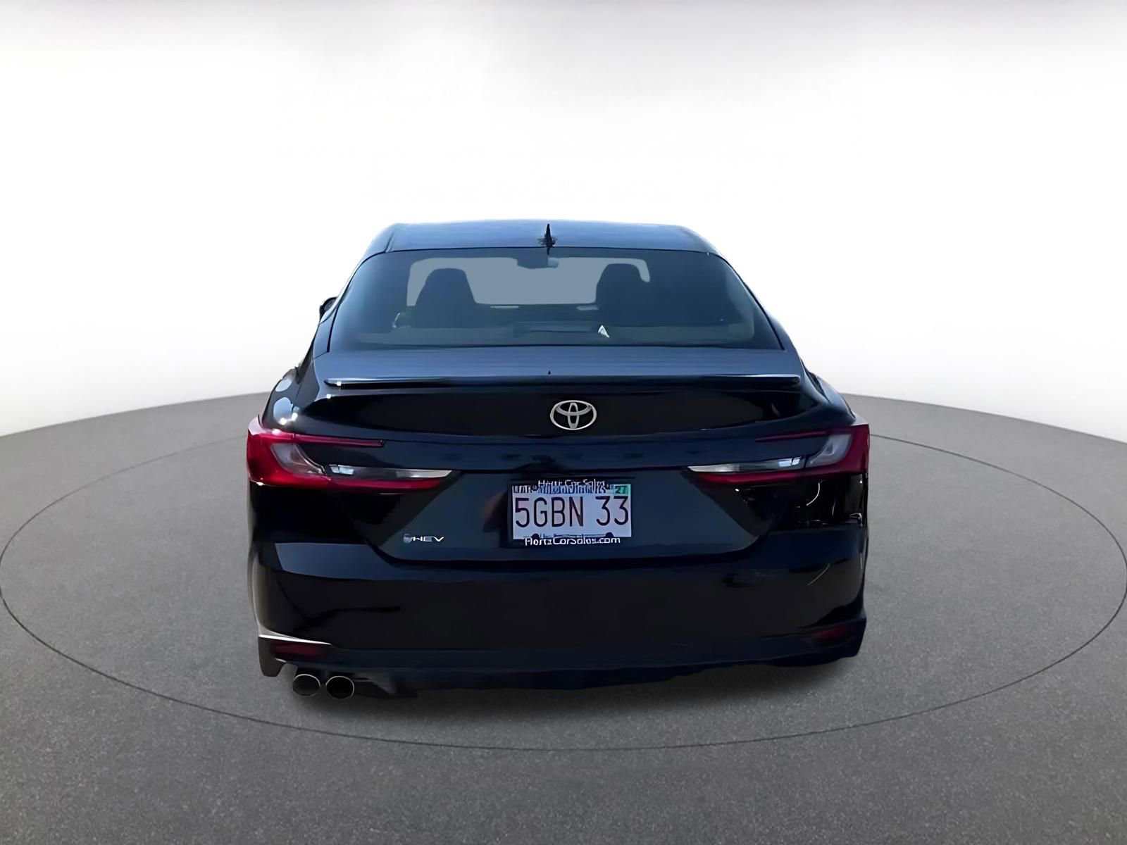 Used 2025 Toyota Camry SE FWD image 12