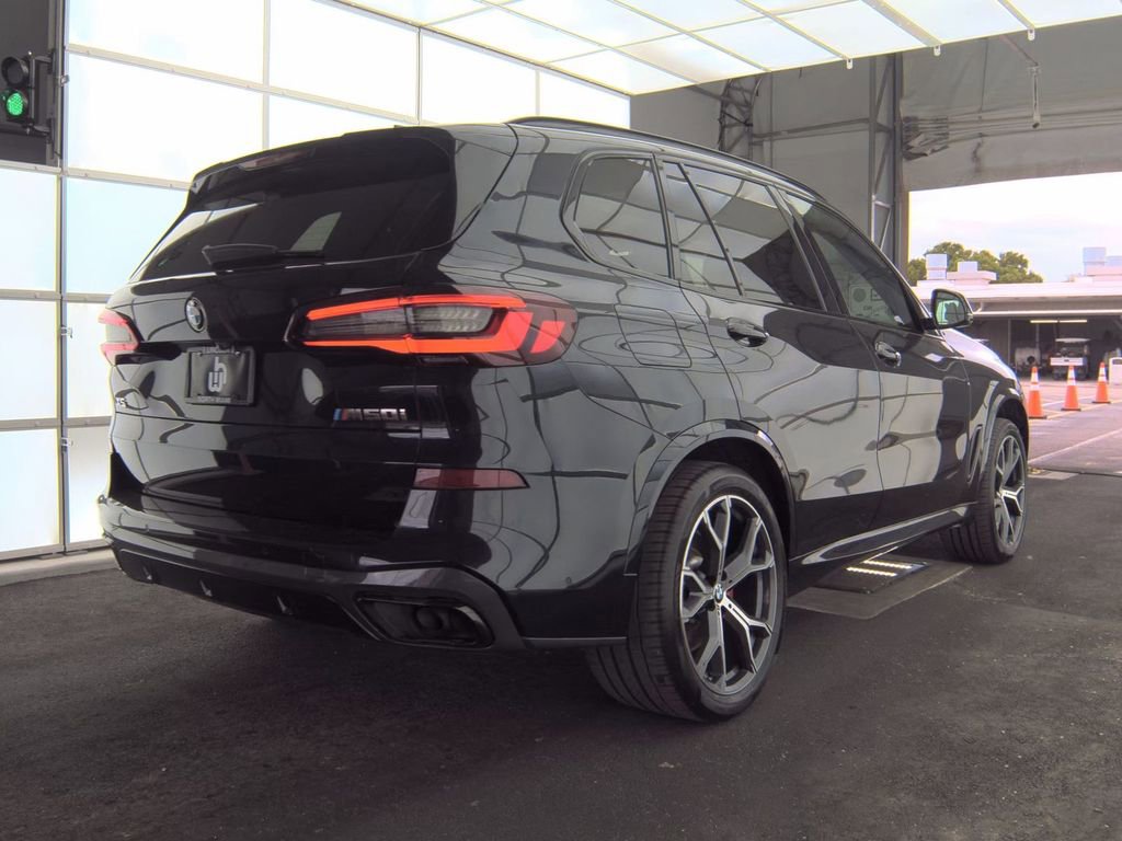 Used 2022 BMW X5 M50i w/ Executive Package AWD/4WD image 2