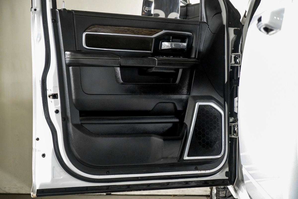 Used 2020 RAM 2500 Laramie image 33