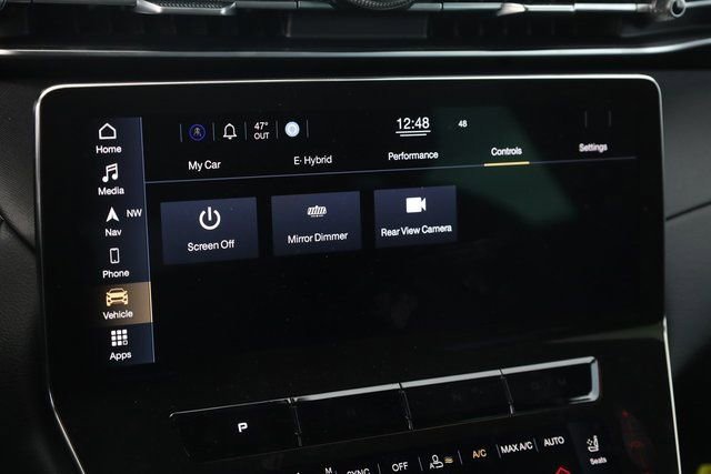 New 2024 Maserati Grecale GT image 17