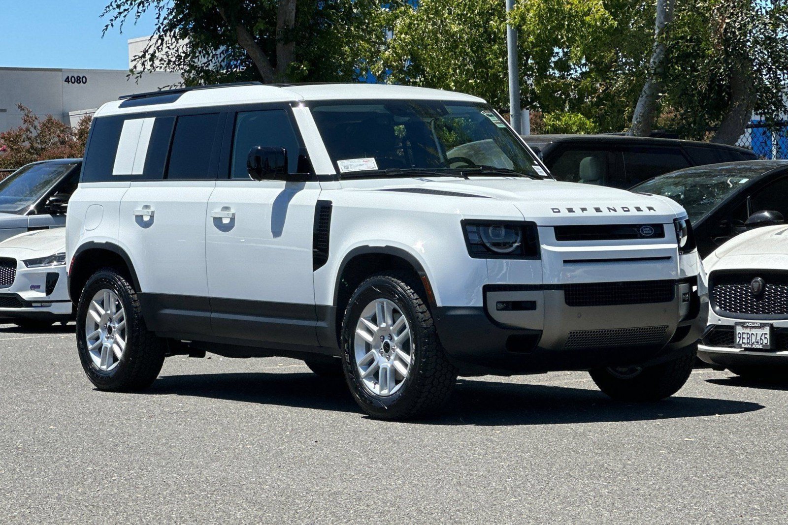 New 2026 Land Rover Defender 110 S AWD/4WD image 6