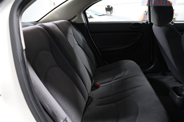 Used 2004 Dodge Stratus SE image 29