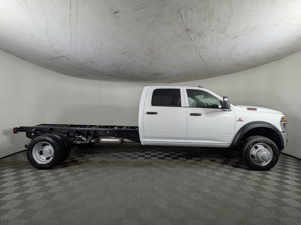 New 2026 RAM 5500 Tradesman image 6