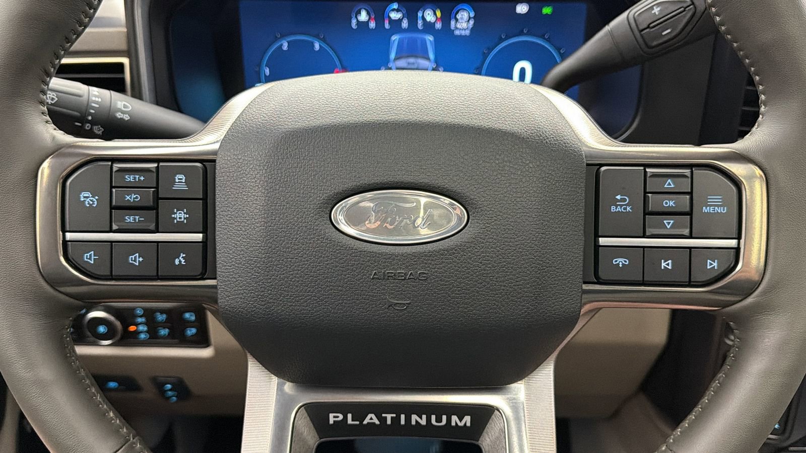 Used 2026 Ford F450 Platinum w/ Platinum Plus Package image 29