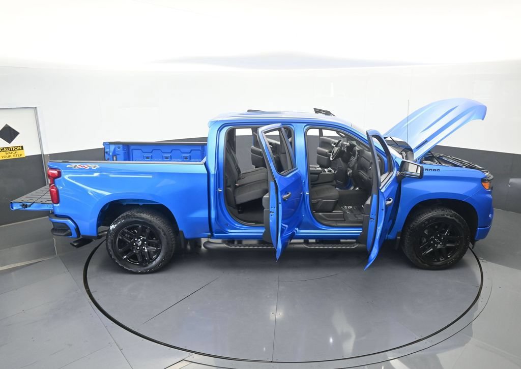 Used 2025 Chevrolet Silverado 1500 Custom w/ Turbomax Blackout Package AWD/4WD image 59