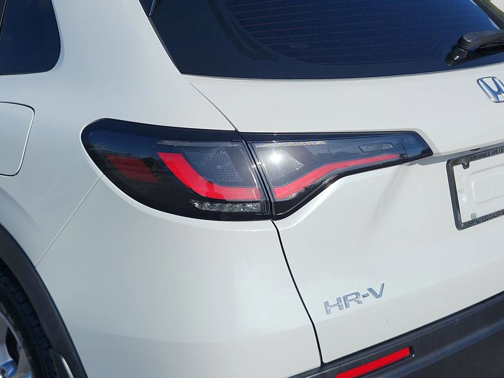 Used 2023 Honda HR-V LX image 34