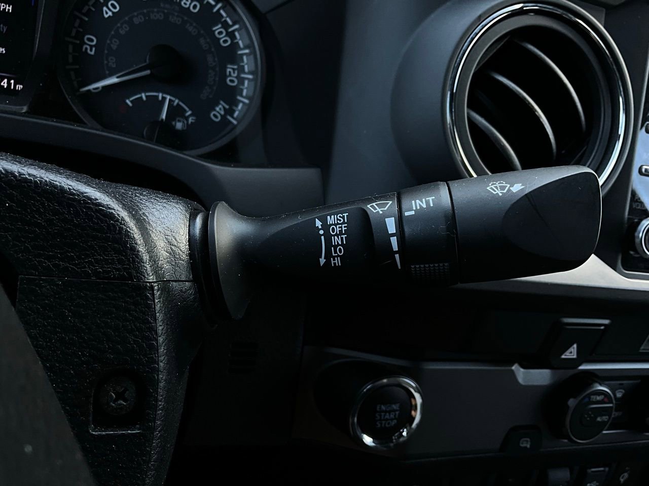 Used 2021 Toyota Tacoma TRD Sport w/ Technology Package image 36