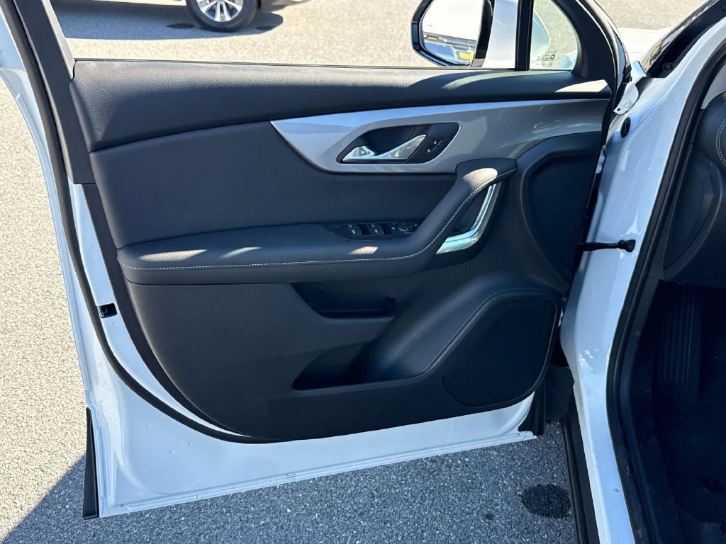 New 2026 Chevrolet Blazer LT AWD/4WD image 8