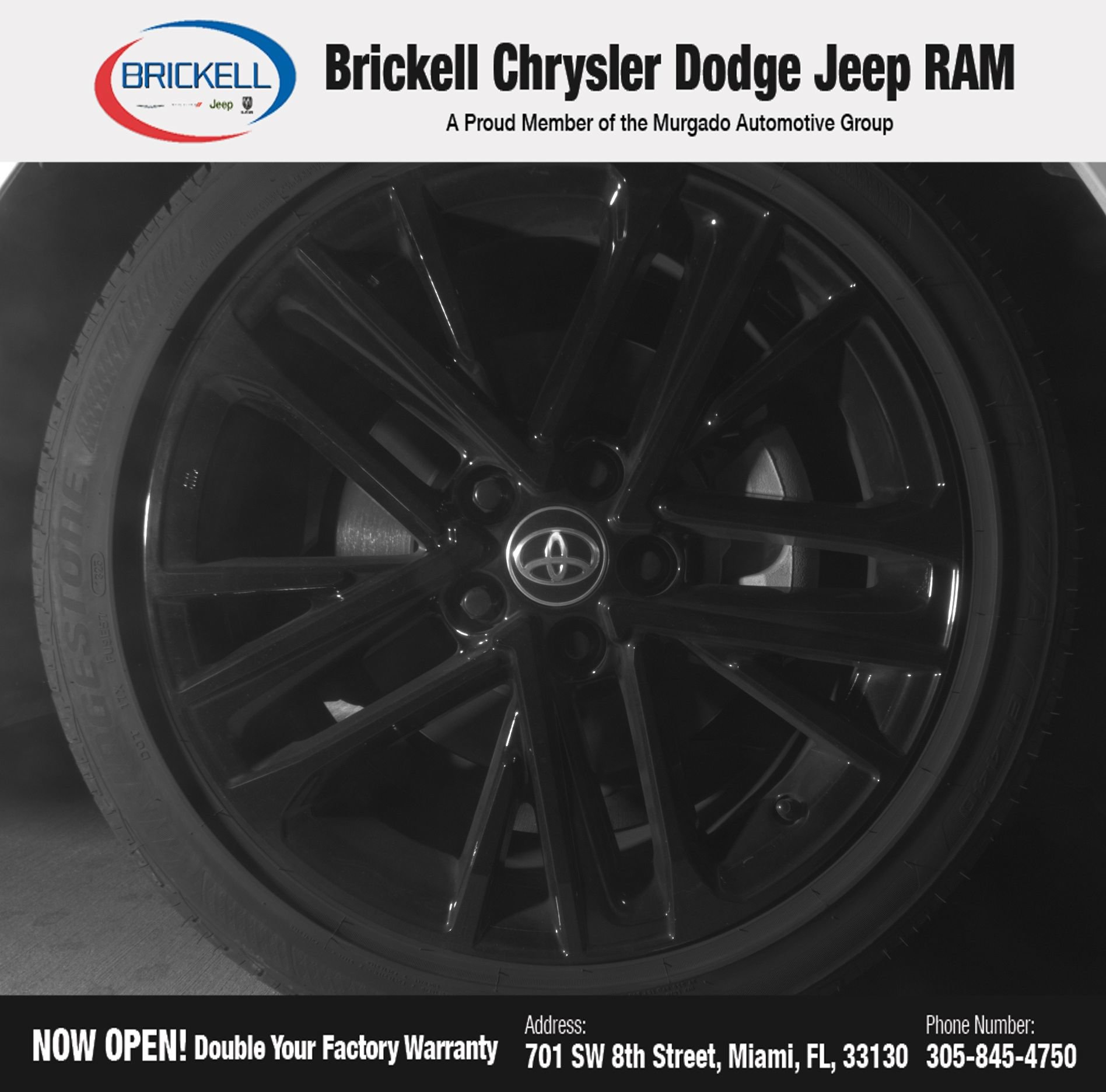 Used 2025 Toyota Camry SE w/ Multimedia Upgrade Package FWD image 11