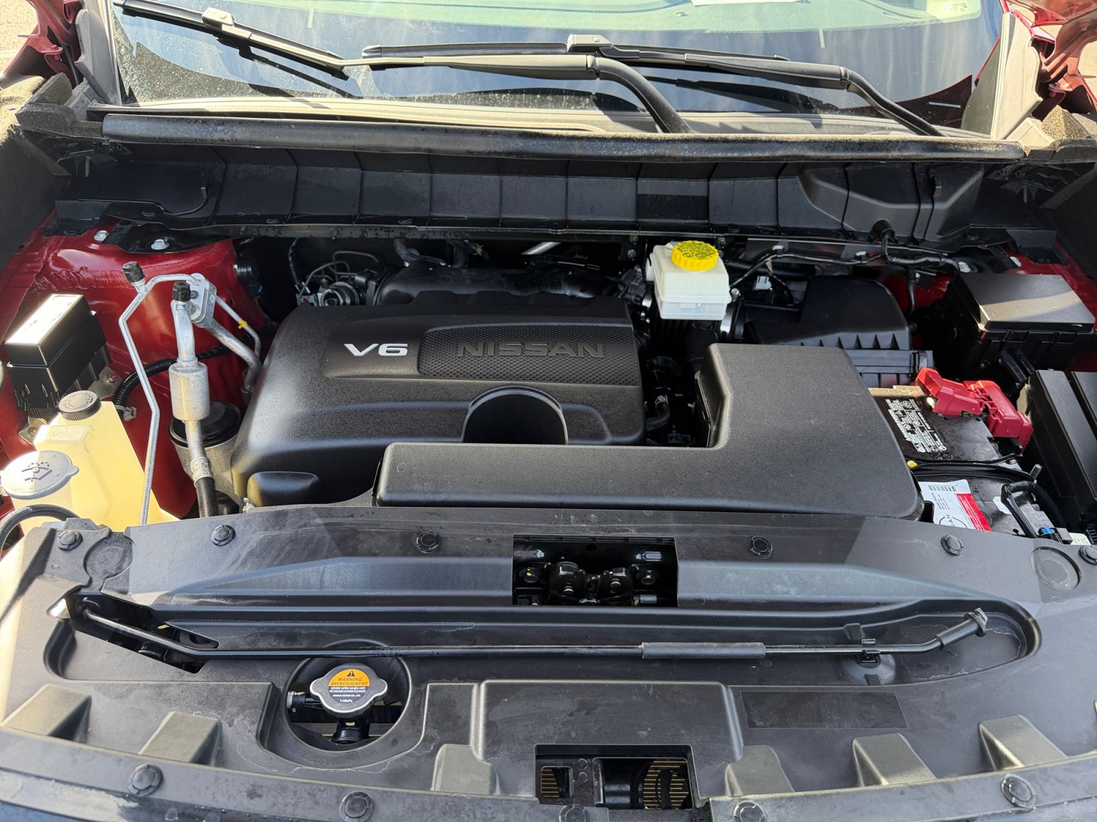 Used 2023 Nissan Pathfinder SL w/ Lighting Package (N92) FWD image 32