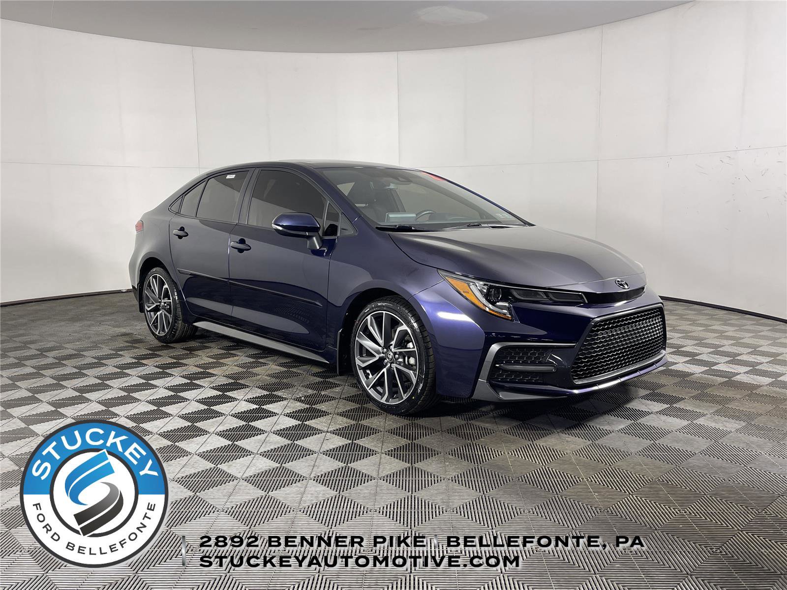 Used 2021 Toyota Corolla XSE image 1