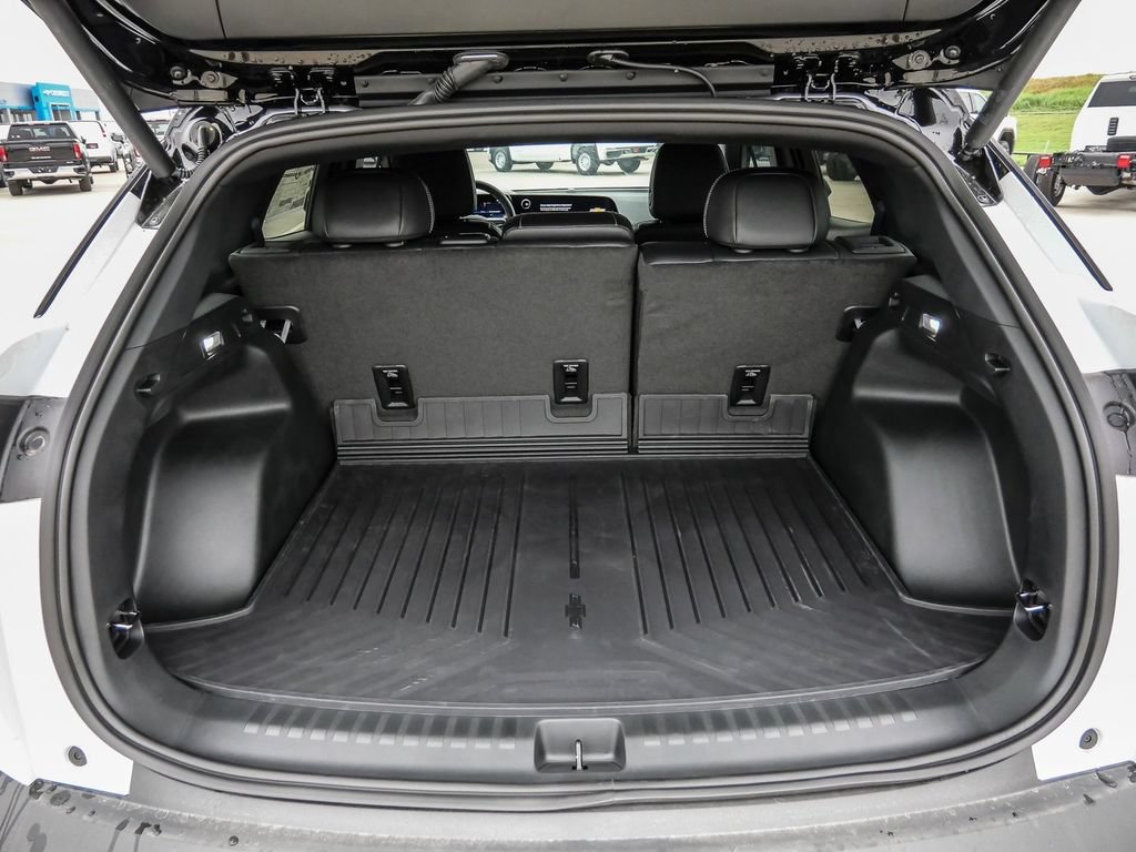 New 2026 Chevrolet Blazer EV LT FWD image 11