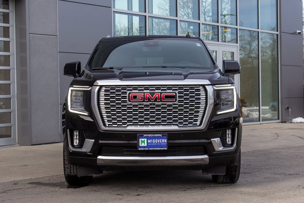 Used 2023 GMC Yukon Denali w/ LPO, Floor Liner Package image 2