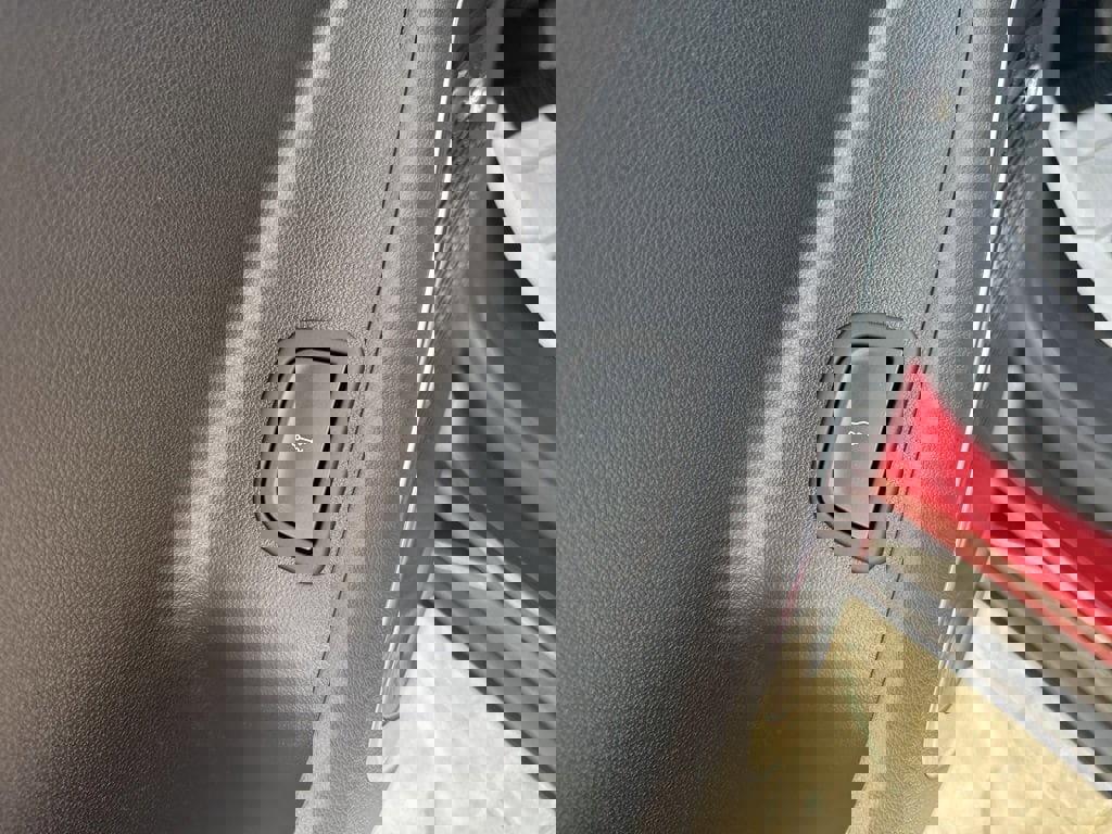 New 2026 Chevrolet Traverse RS w/ LPO, Floor Liner Package image 13