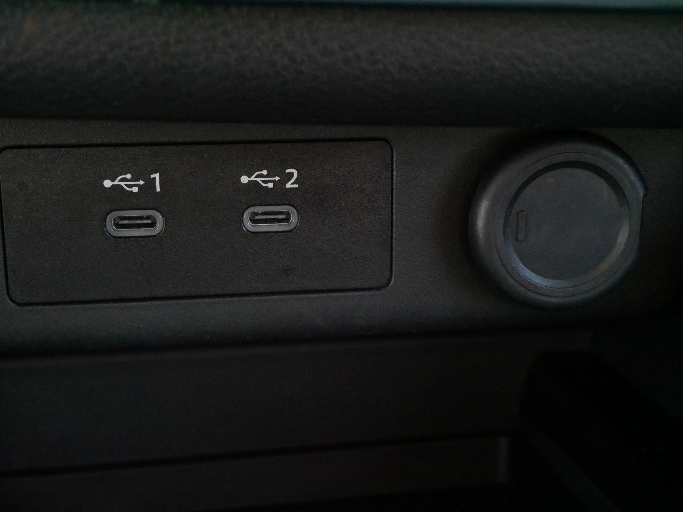 Used 2024 Nissan Rogue S AWD/4WD image 29