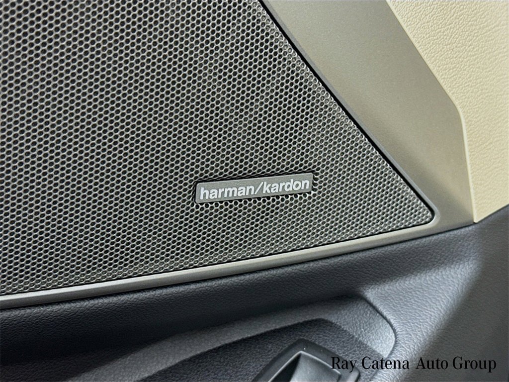 Certified 2023 BMW 330i xDrive Sedan w/ Premium Package image 19