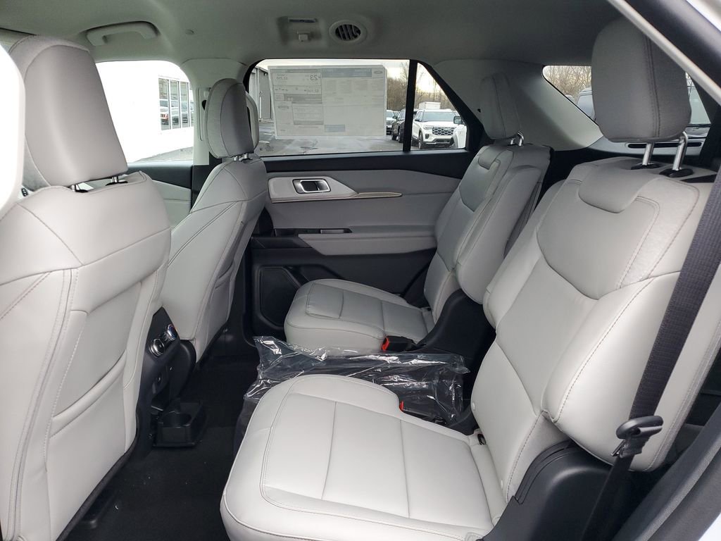 New 2026 Ford Explorer Active w/ Active Comfort Package image 29