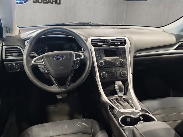 Used 2015 Ford Fusion SE FWD image 15