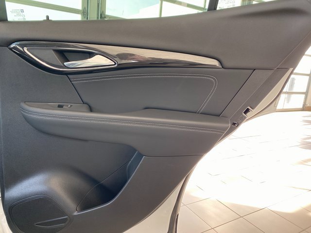 Used 2023 Buick Envision Essence w/ Sport Touring Package image 11