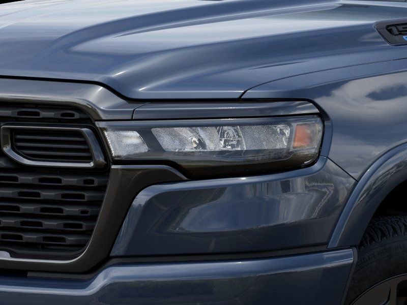 New 2026 RAM 1500 4x4 Crew Cab image 10