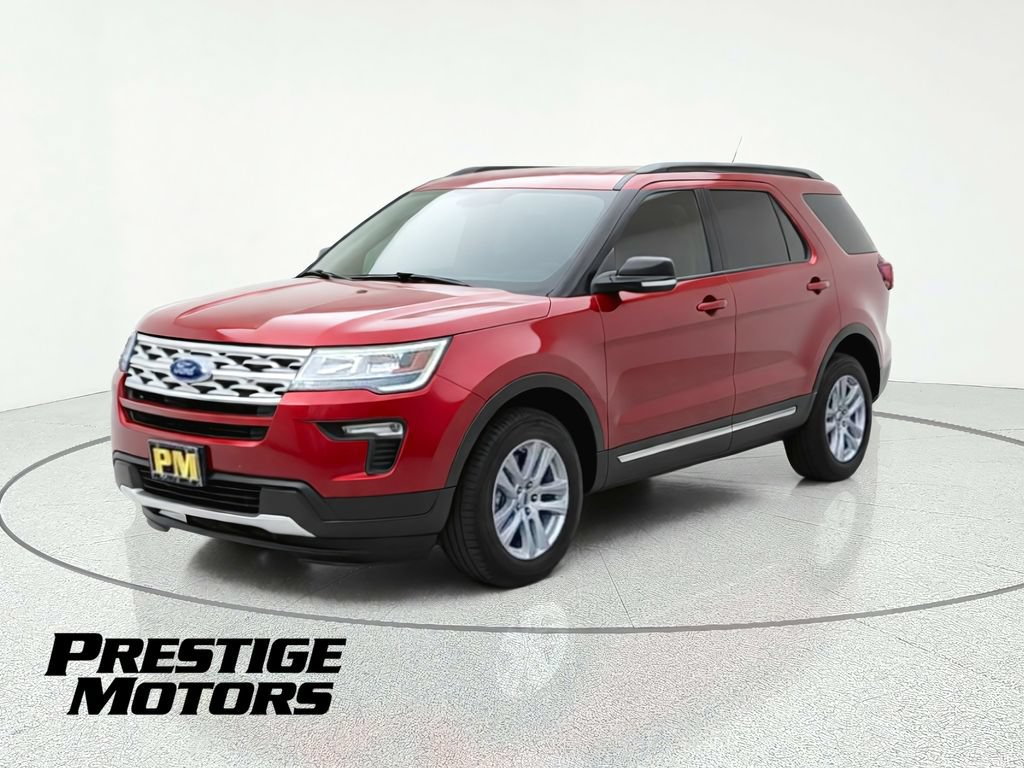 Used 2018 Ford Explorer XLT w/ Equipment Group 201A AWD/4WD image 3