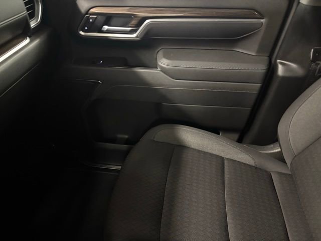 Used 2025 Chevrolet Silverado 2500 LT w/ Convenience Package AWD/4WD image 15