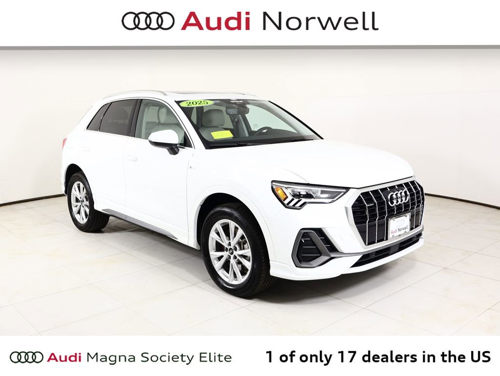Used 2025 Audi Q3 2.0T Premium w/ Convenience Package image 1