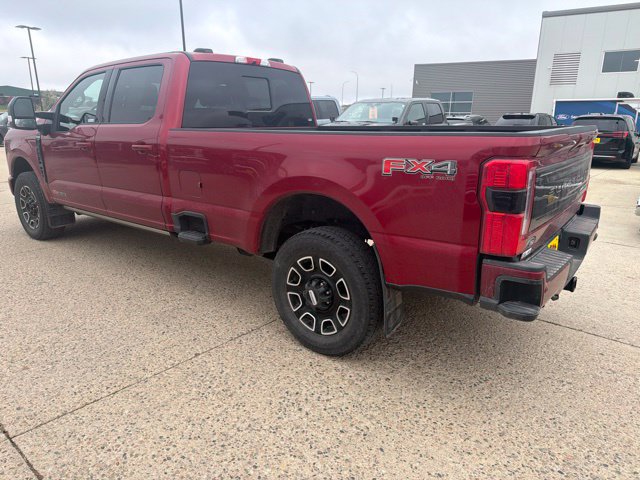 Used 2025 Ford F350 Platinum AWD/4WD image 3