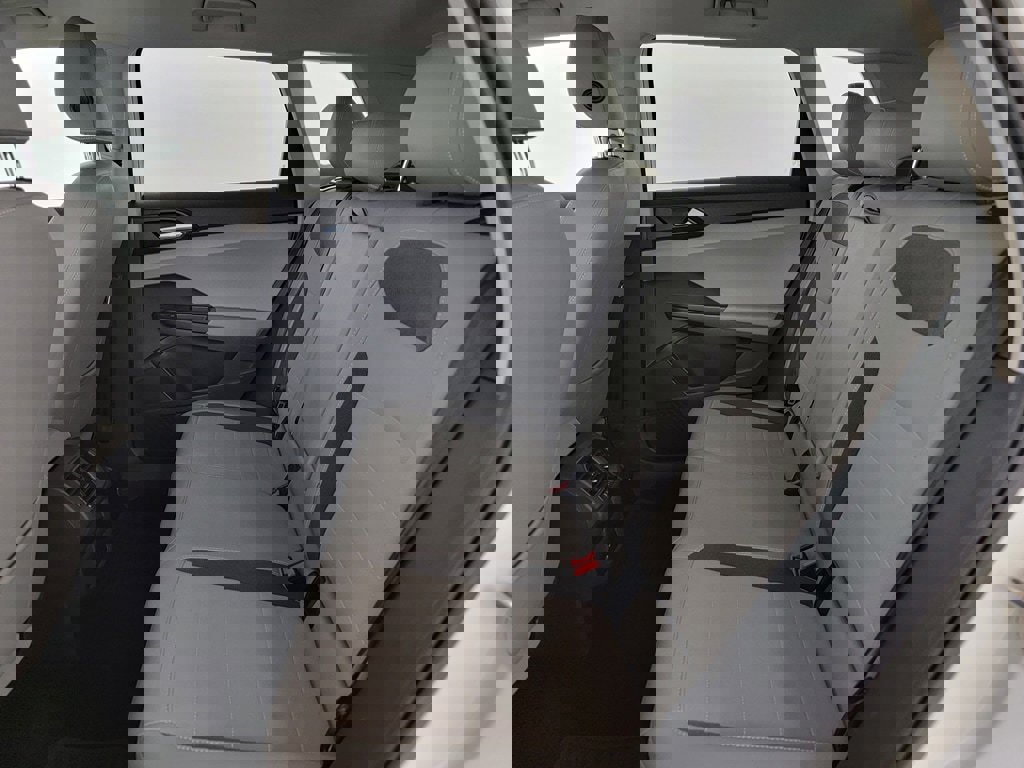 Used 2022 Volkswagen Taos SE image 12