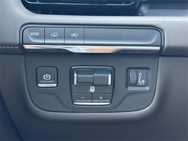 Used 2024 Cadillac Escalade Sport w/ LPO, ONYX Package image 25