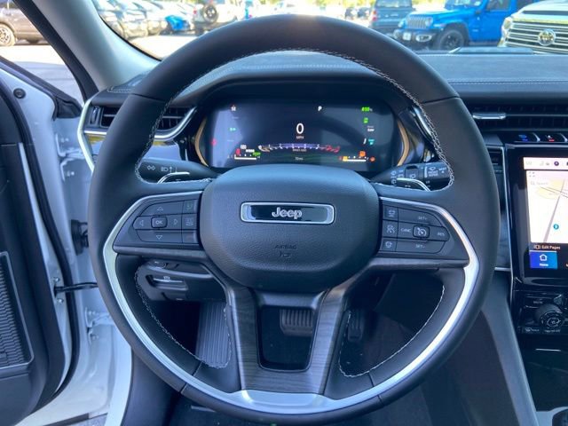 Used 2023 Jeep Grand Cherokee 30th Anniversary image 16