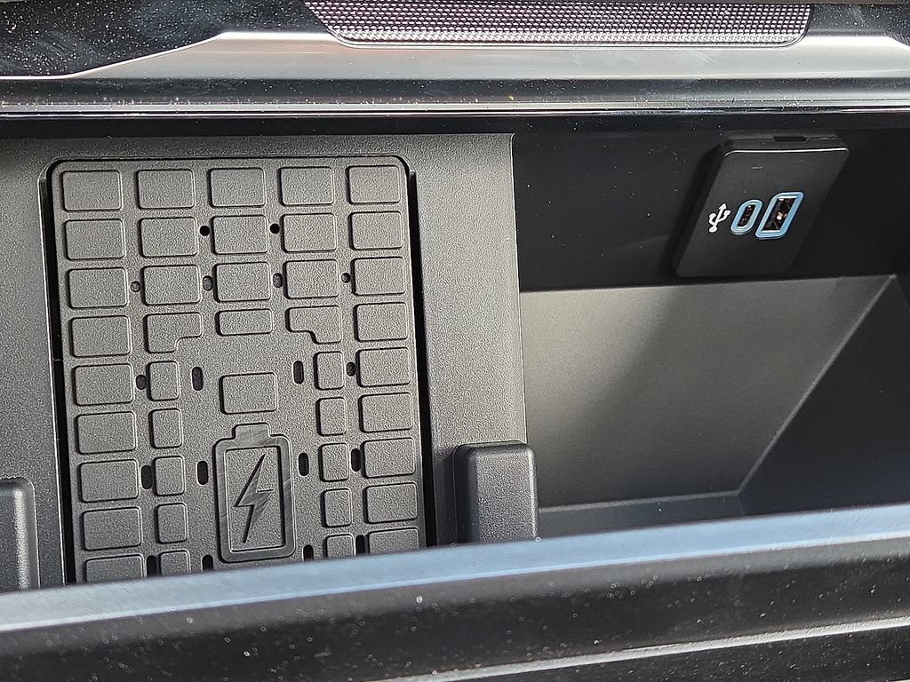 New 2026 Ford F250 Platinum AWD/4WD image 23