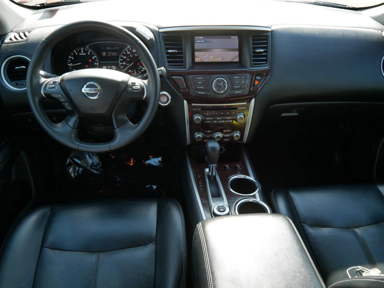 Used 2015 Nissan Pathfinder SL image 13