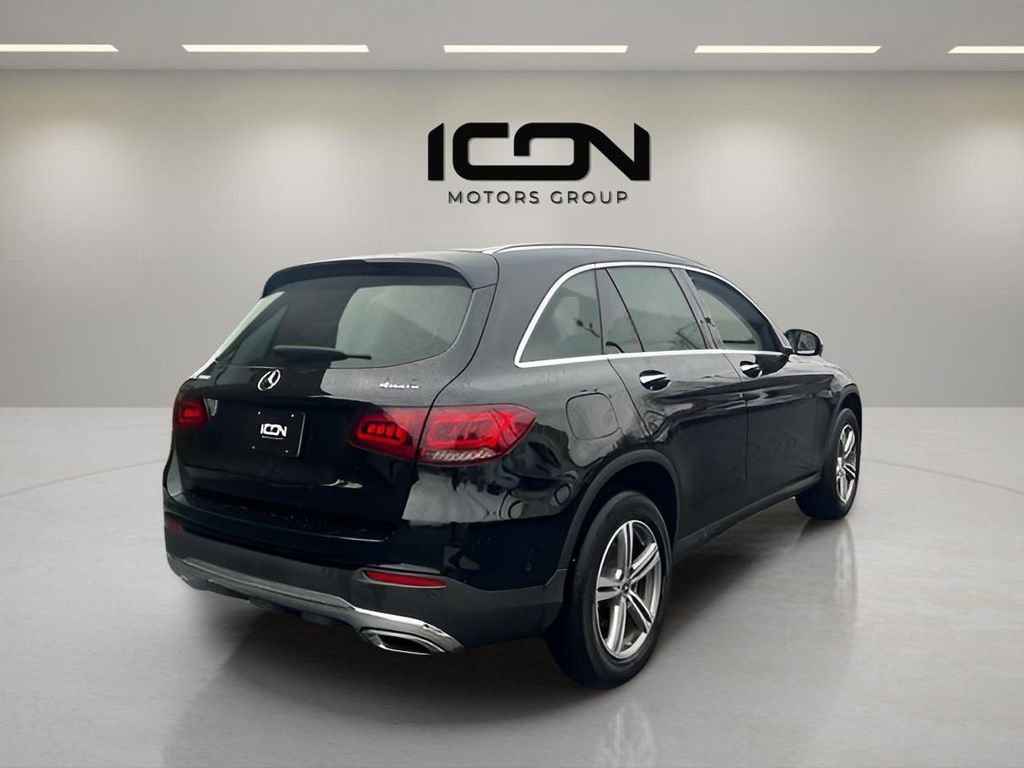 Used 2022 Mercedes-Benz GLC 300 4MATIC image 5