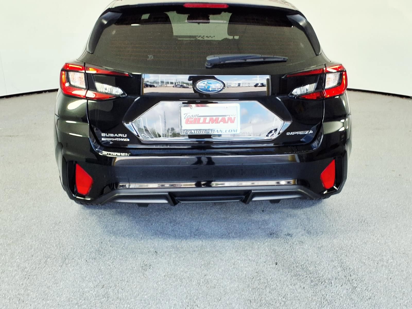Certified 2025 Subaru Impreza 2.0i AWD/4WD image 8