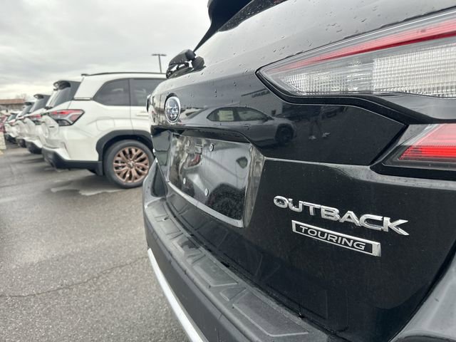 Used 2025 Subaru Outback Touring AWD/4WD image 16