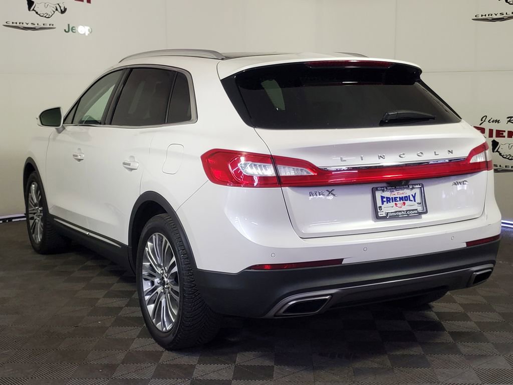Used 2018 Lincoln MKX Reserve w/ Driver Assistance Package AWD/4WD image 4