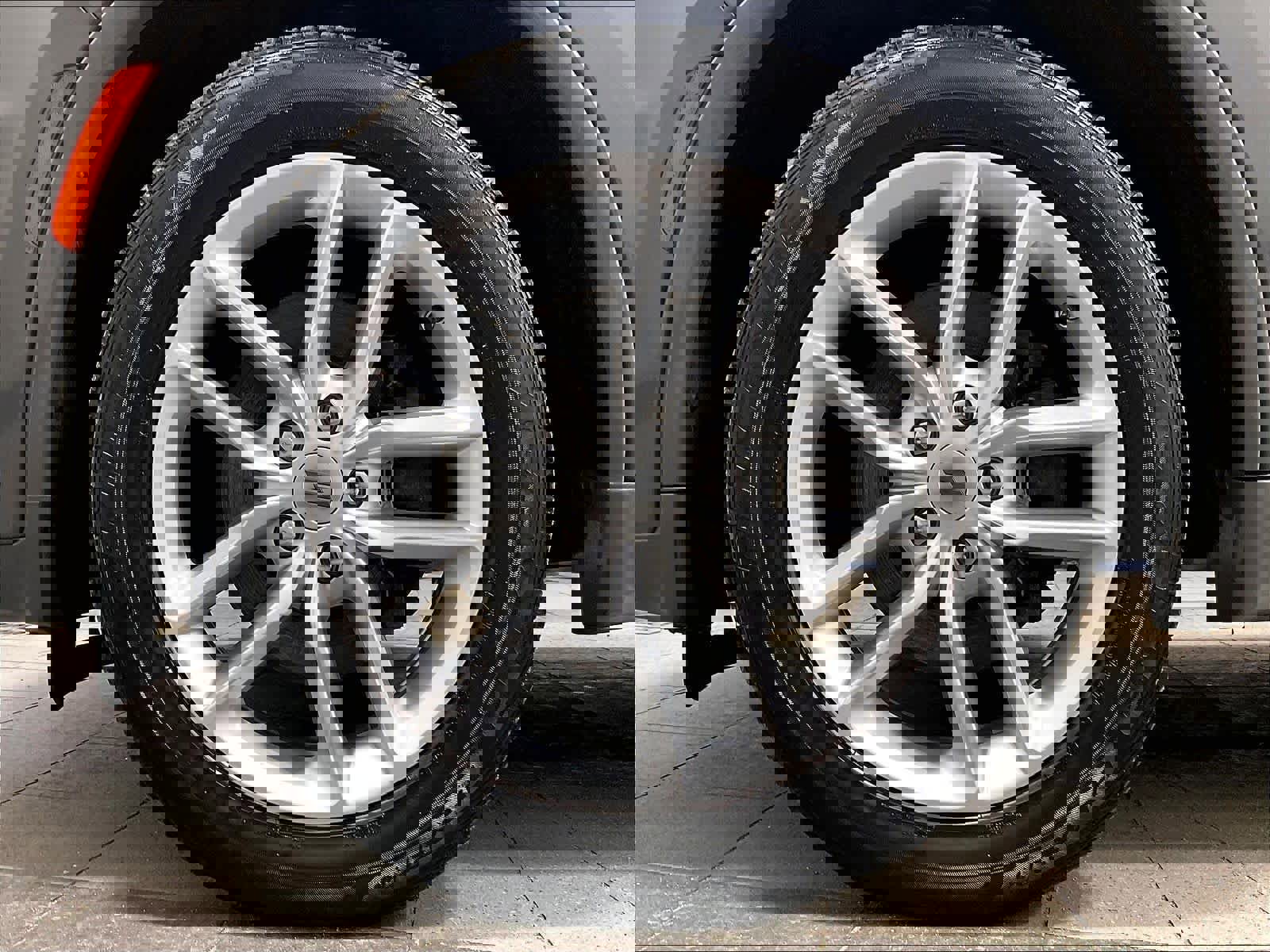 Used 2022 Dodge Durango GT image 7