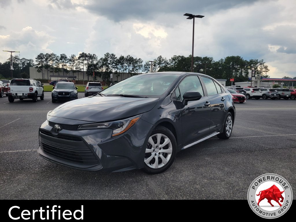 Used 2024 Toyota Corolla LE FWD image 2