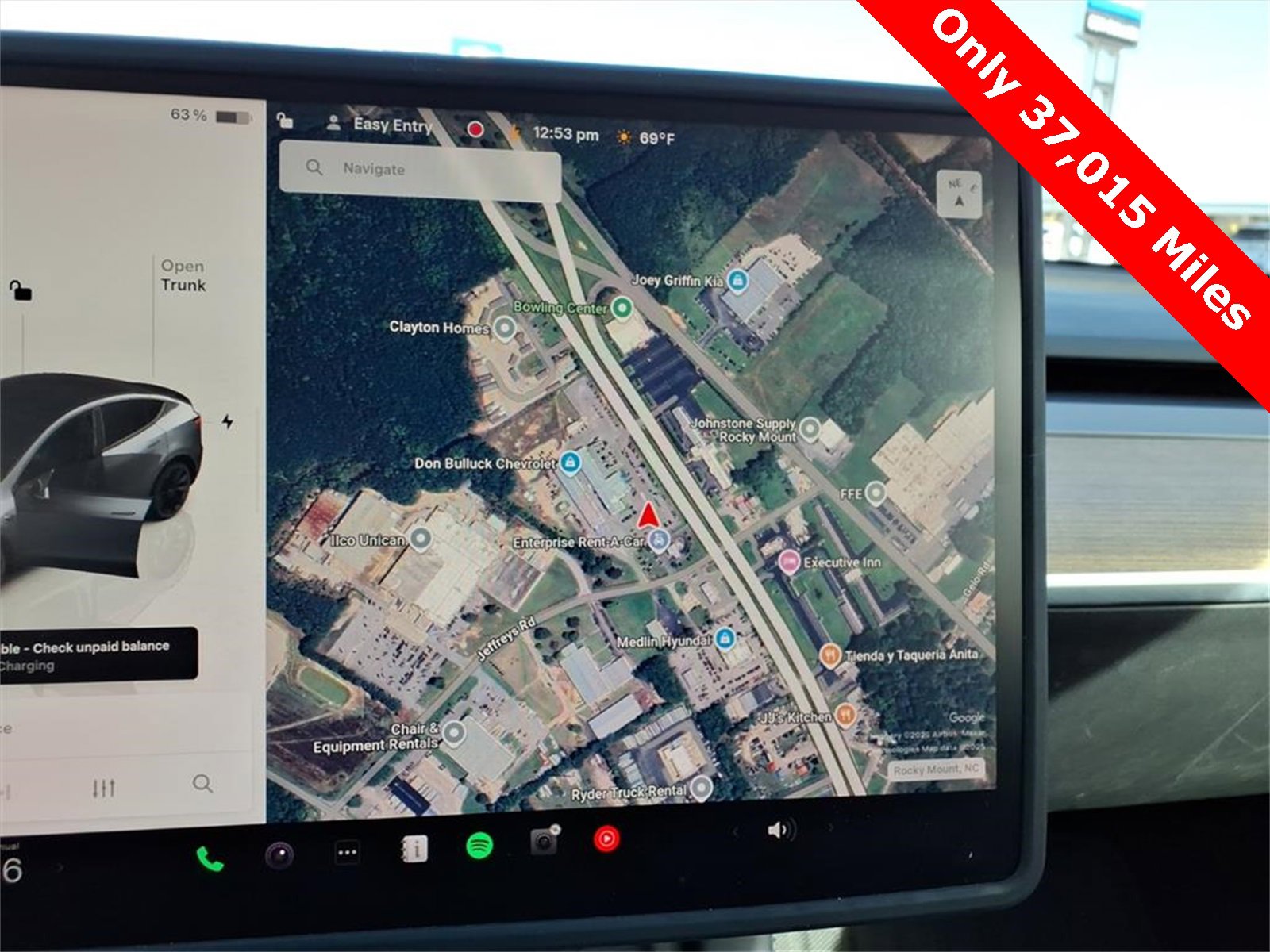 Used 2022 Tesla Model Y Long Range image 15