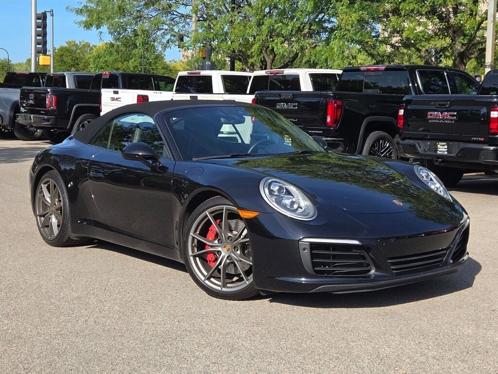 Used 2019 Porsche 911 Carrera S image 2