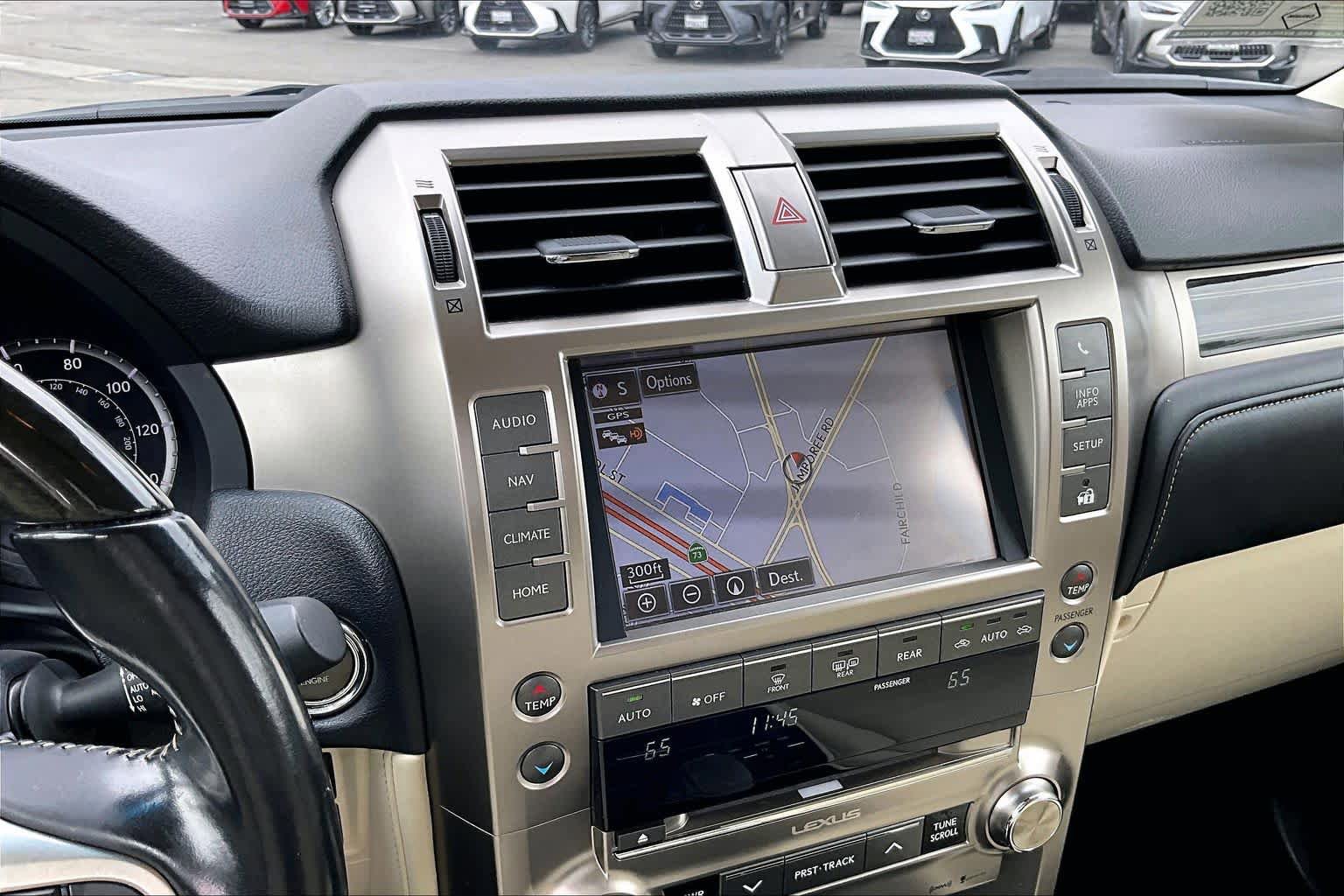Used 2020 Lexus GX 460 Premium w/ Premium Package AWD/4WD image 6