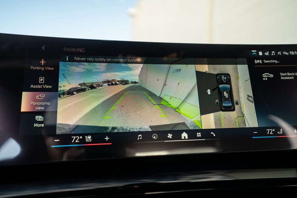 New 2026 BMW 530i xDrive w/ M Sport Package image 28