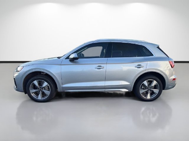 Used 2023 Audi Q5 2.0T Premium w/ Convenience Package AWD/4WD image 6